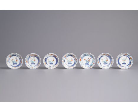 Seven Japanese Kakiemon saucers with flower baskets and floral designs, Edo, 18th C. -- Description: Dia.: 11,9 cmÊ One of th