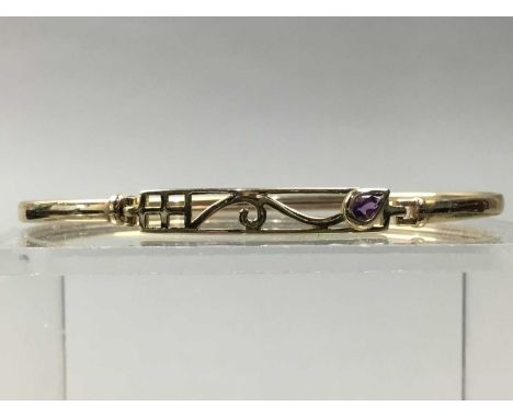 NINE CARAT GOLD RENNIE MACKINTOSH STYLE BANGLE