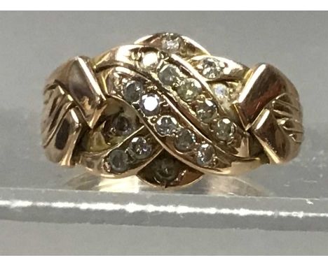 GENT'S DIAMOND SET DRESS RING,in fifteen carat gold