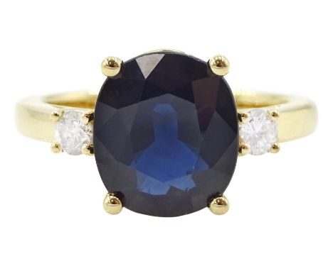 18ct gold three stone oval sapphire and round brilliant cut diamond ring, hallmarked, sapphire approx 3.45 caratCondition Rep