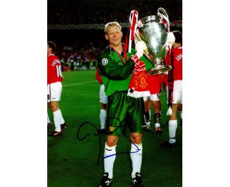 Football Peter Schmeichel signed Manchester United 12x8 colour photo. Peter Boles?aw Schmeichel MBE ( born 18 November 1963) 