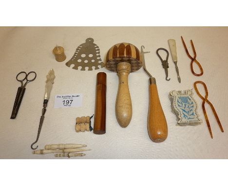 Small collection of sewing tools
