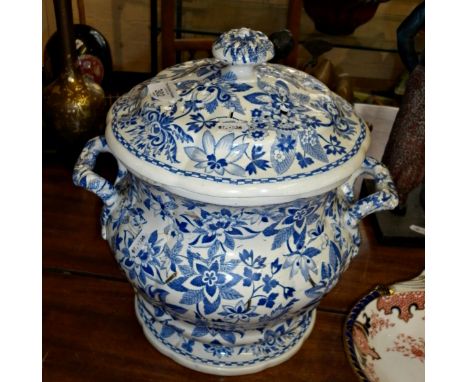 Copeland &amp; Garrett Spode blue and white lidded slop bucket