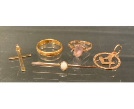 A 22ct gold wedding band, size R, 4.3g;  9ct gold cross, charm,  opal mounted bar brooch etc, all stamped 9ct, 6.5g gross (5)