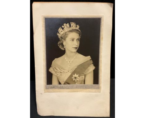 H.M Queen Elizabeth II large presentation portrait photograph by Dorothy Wilding. Her Late Majesty wearing a diamond diadem, 