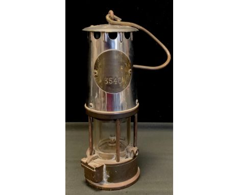 A Eccles miner projector lamp, No. 3540 