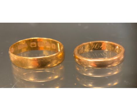 A 22 ct gold wedding band, size M, 2,5g;  another continental, indistinctly marked, dated 1872, size K, 3.8g 