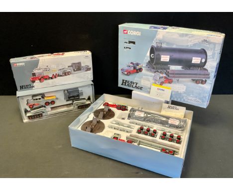 Corgi Toys - Diecast Model Truck Heavy Haulage issue, No. 31014 Guy Invincible Long Platform Trailer, Pipe Load &amp; Diamond