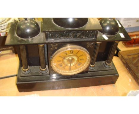 Early 20th century slate mantle clock