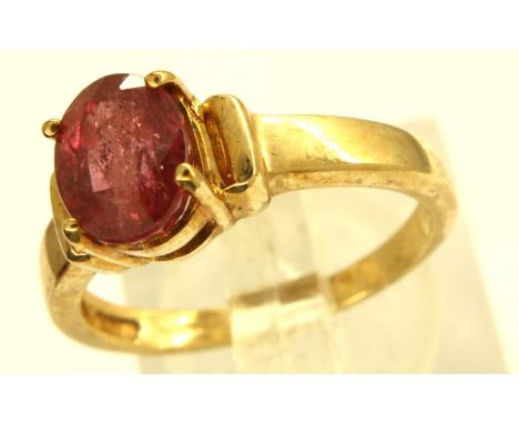 9ct gold set solitaire ring, with certificate, ruby 1.8ct, 3.1g. P&amp;P Group 1 (£14+VAT for the first lot and £1+VAT for su