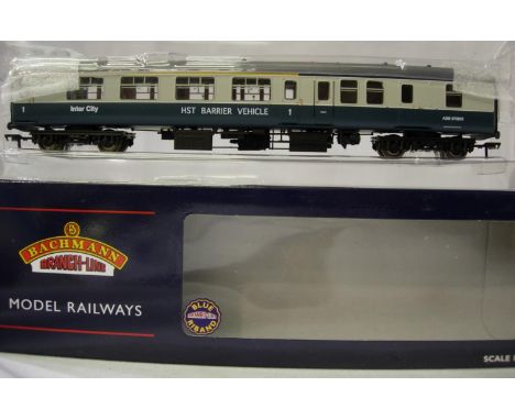 Bachmann 39-411 Z BR MK 2A HST barrier vehicles, blue/grey Kernow exclusive. Excellent condition, storage wear to box. P&amp;