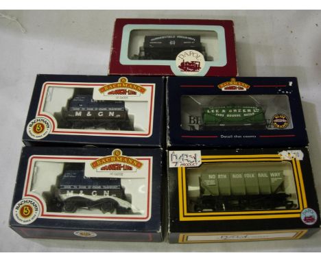 Five boxed OO scale wagons including Bachmann 37-670 14T tanker, Lee &amp; Green Ltd and BRM exclusive etc. P&amp;P Group 1 (