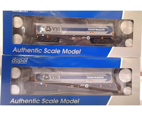 Two Dapol telescopic hood wagons, Tiphook, Blue Grey livery 4F 039 010 and 4F 039 011, in excellent condition, boxes with wea