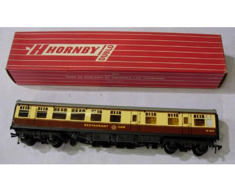 Hornby Dublo Super Detail restaurant car, chocolate/cream, excellent condition. Box is in excellent condition with 4220 expor