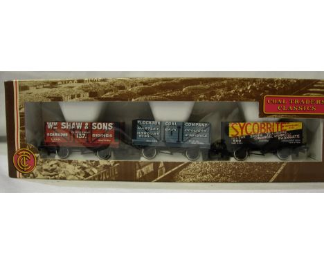 Bachmann 33-033 Coal Trader Classics, Yorkshire, set of three wagons. Excellent condition, boxed. P&amp;P Group 1 (£14+VAT fo