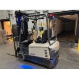 Crown 3-Wheel Lift Truck, 5200 series, Model: SC5245-40, 4,000 LB Max Capacity, Tru | Rig Fee $50