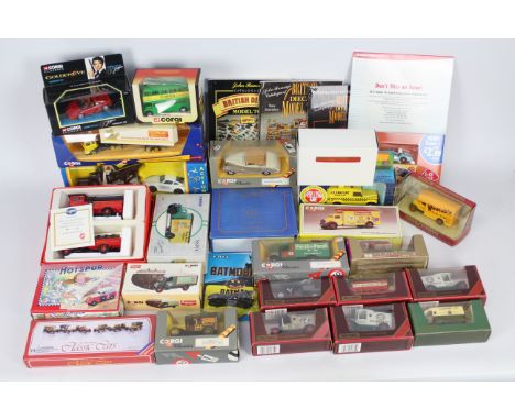 Matchbox - Corgi - Brumm - 26 x boxed models including Corgi Goldeneye Ferrari F355 # 92978, Matchbox Airport Rescue Land Rov