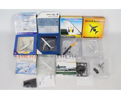 Dragon Wings, Gemini Jets, Jet-X, AeroClassics - A fleet of six boxed diecast 1:400 scale model aircraft in various carrier l