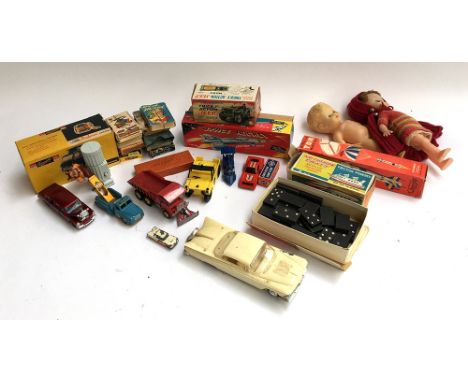 A mixed lot of vintage children's toys to include various card games, Dinky toys, dominoes, Telsalda etc 