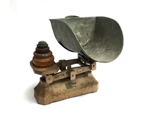 A set of vintage kitchen scales, by C.W Brecknelle of Birmingham, with weights and galvanised scoop 