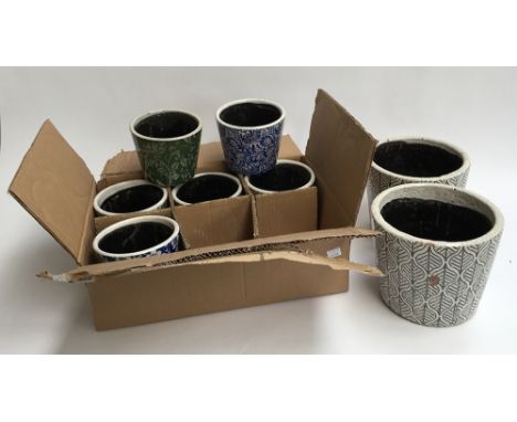 A set of six boxed Grand Illusions ceramic platers, each 11cmH; together with two large, each 17cmH 