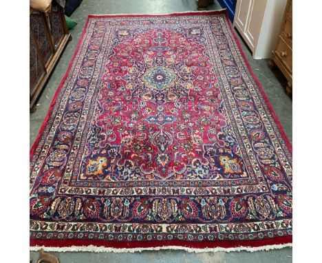 An English Persian style carpet, 312x197cm 