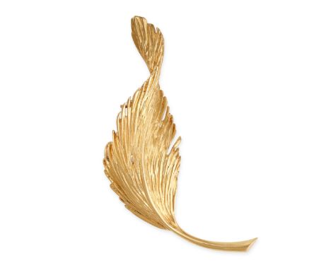 VAN CLEEF & ARPELS, A VINTAGE LEAF BROOCH Signed Van Cleef & Arpels and numbered, copyright mark, French assay marks for 18 c