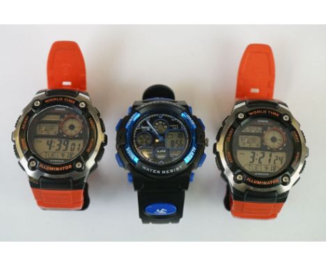 Three gents watches, to include Casio World Time etc 