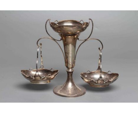 AN EDWARDIAN SILVER SMALL EPERGNE, maker Walker and Hall, Sheffield 1910, the central trumpet vase with wirework arms suspend