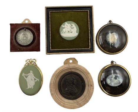 Bronze medallion Peter The Great Tsar of Russia, St. Petersburg 1882, mounted in a marble frame, together with two Wedgwood g