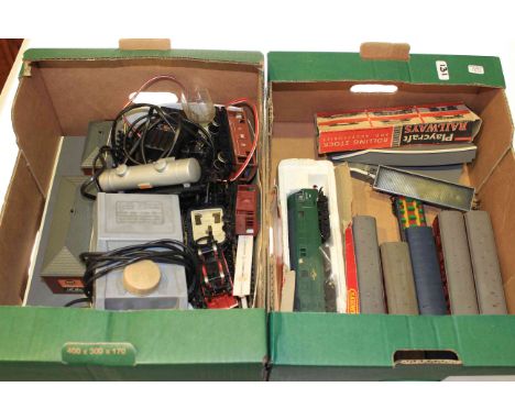 Hornby diesel engine, rolling stock and accessories
