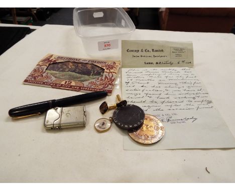 A mixed selection of assorted items to include a Swan self-filling fountain pen, a Thorens lighter bank notes etc 