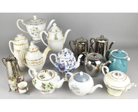 A Collection of Various Ceramic Teapots to Include Examples by Wedgwood, Copland Spode, Royal Worcester etc 