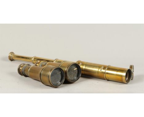 A lot with (2) brass binoculars including a telescope. First half 20th century.