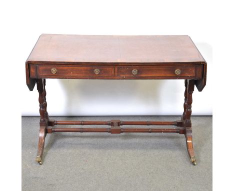 Mahogany sofa table, late 19th century, rosewood crossbanding with Greek Key boxwood stringing, canted end leaves, two frieze