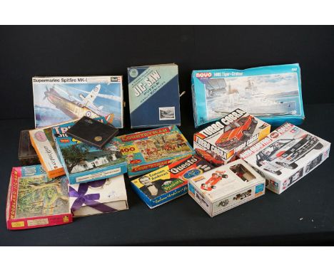 Five Boxed unbuilt model kits, to include Matchbox Surtees TS16/03, Tamiya Audi Quatro Rally, Revell 7200 Ford Mustang, Revel