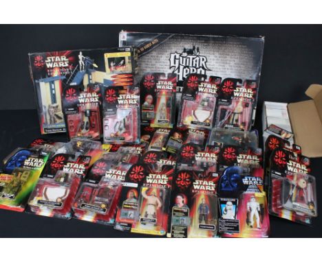 Star Wars - Quantity of boxed/carded Hasbro figures to include 19 x Episode I Theed Hangar, Anakin Skywalker (Tatooine), Padm