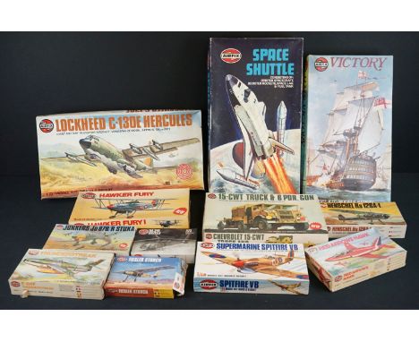 Airfix - 12 Boxed Airfix model kits, unbuilt with instructions, to include 6x 1/72 scale aircraft (Fiesler Storch, Henschel H