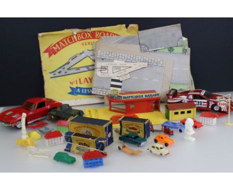 Three boxed Matchbox Lesney diecast models to include 33 Ford Zodiac, Accessory Pack No 1ESSO Petrol Pumps and Y4 Shand Mason