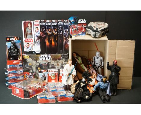 Star Wars - Collection of mixed toys to include 9 x Mattel Hot Wheels (Sith Infiltrator, Republic Gunship, Tie Fighter, First