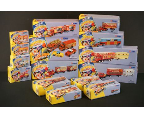 15 Boxed Corgi Classics Chipperfields Circus diecast models with certificates to include 97885, 97888, 31703, 97896, 97889, 9
