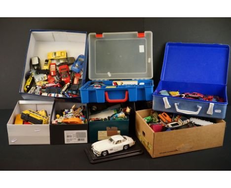Quantity of play worn diecast &amp; plastic models to include ERTL Thomas the Tank Engine (with some backing cards), Corgi, M