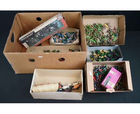 Large collection of Britains plastic soldiers to include Britains Deetail, Super Deetail and Swoppet, a quantity of Britains 