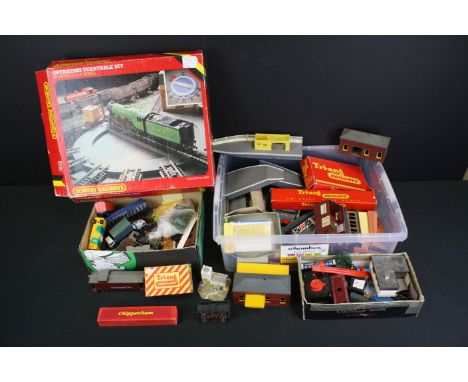 Quantity of OO gauge model railway to include rolling stock, trackside buildings, boxed Hornby Operating Turntable Set etc 