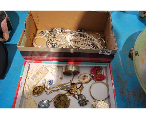 BOX &amp; TRAY OF ASSORTED DRESS JEWELLERY 