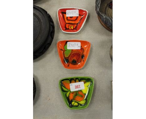3 Poole Delphis pin dishes