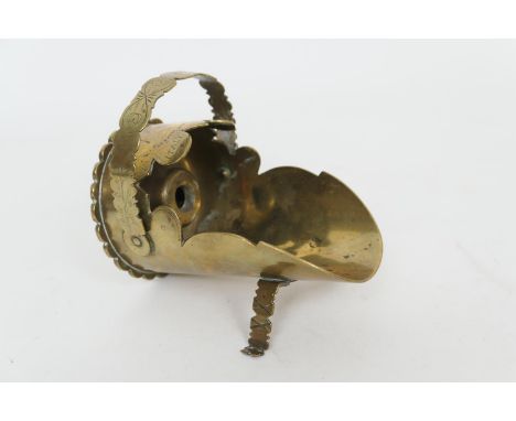 Great War trench art Royal Artillery coal scuttle, inscribed with regimental arms and 'Italy 1918', 13.5cm 