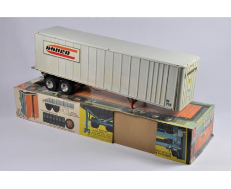 Interesting Early 1/25 Scale AMT Exterior Post Van Trailer Kit. Assembled and finished to a high standard. Excellent. Hard to