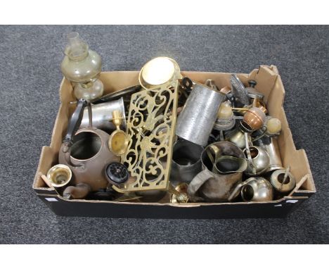 A box of antique metal ware including pewter tankard, brass footman, oil lamp, copper kettle etc