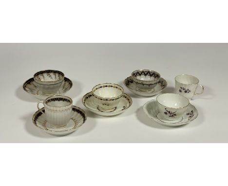 A group of late 18th century Worcester porcelain tea bowls and saucers including: a trio of bowl, cup and saucer, of wrythen 